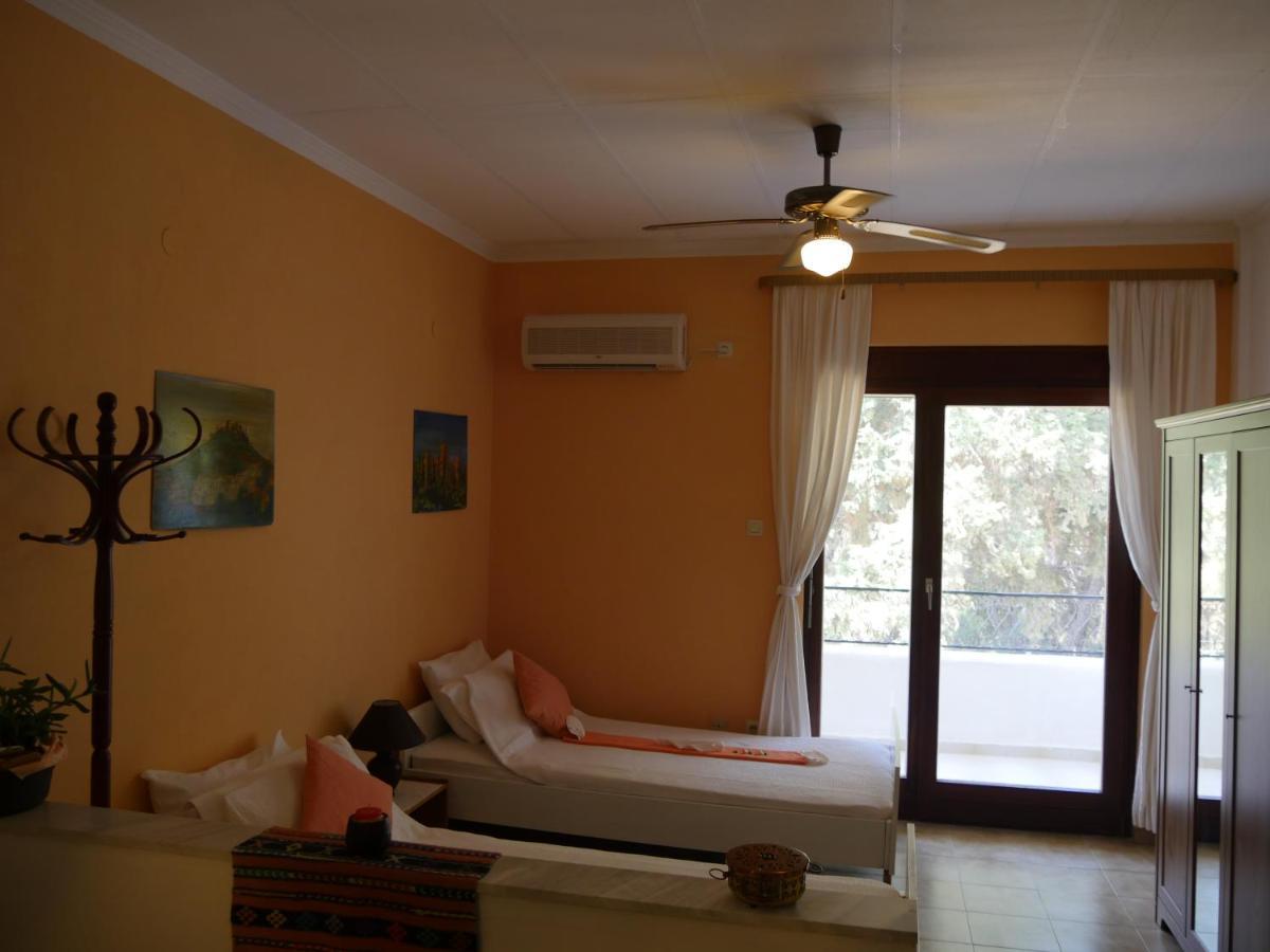 helios-rhodos-apartments Koskinou  Exterior foto